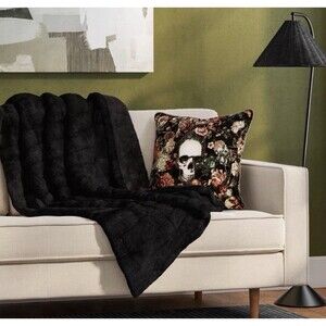 Channel Faux Fur Throw Black - Threshold